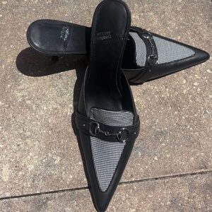 Jeffrey Campbell Black/plaid pointy toe sandals  size 10